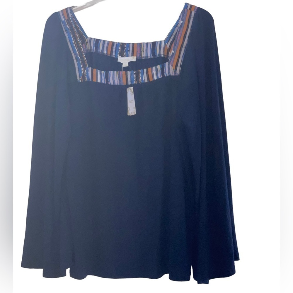NWT- Suzanne Betro Weekend. Square neck light weight knit blouse. Size 2X